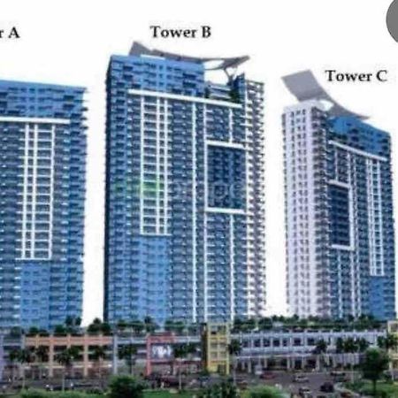 Cubao Manhattan Heights, Unit 8Bc Tower B, 1 Br 마닐라 외부 사진