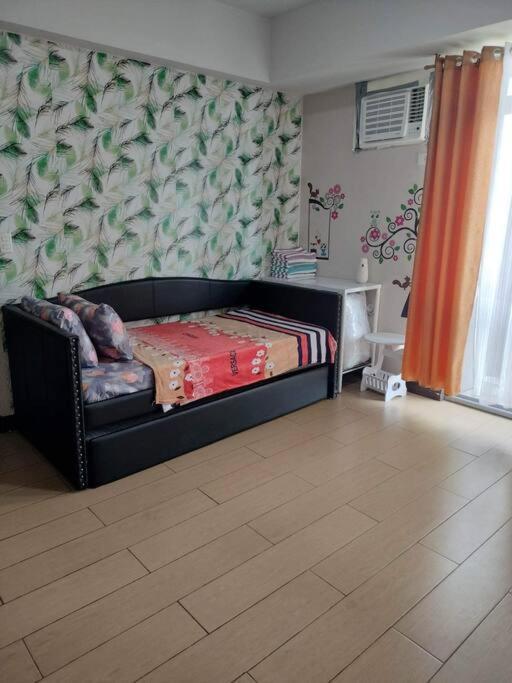 Cubao Manhattan Heights, Unit 8Bc Tower B, 1 Br 마닐라 외부 사진