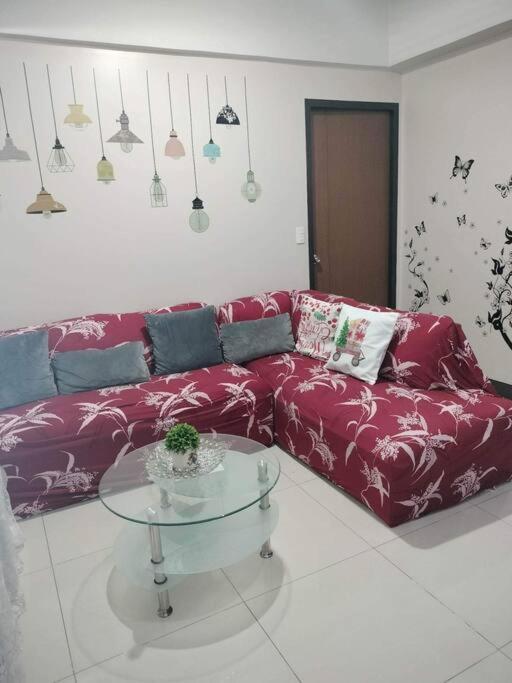Cubao Manhattan Heights, Unit 8Bc Tower B, 1 Br 마닐라 외부 사진
